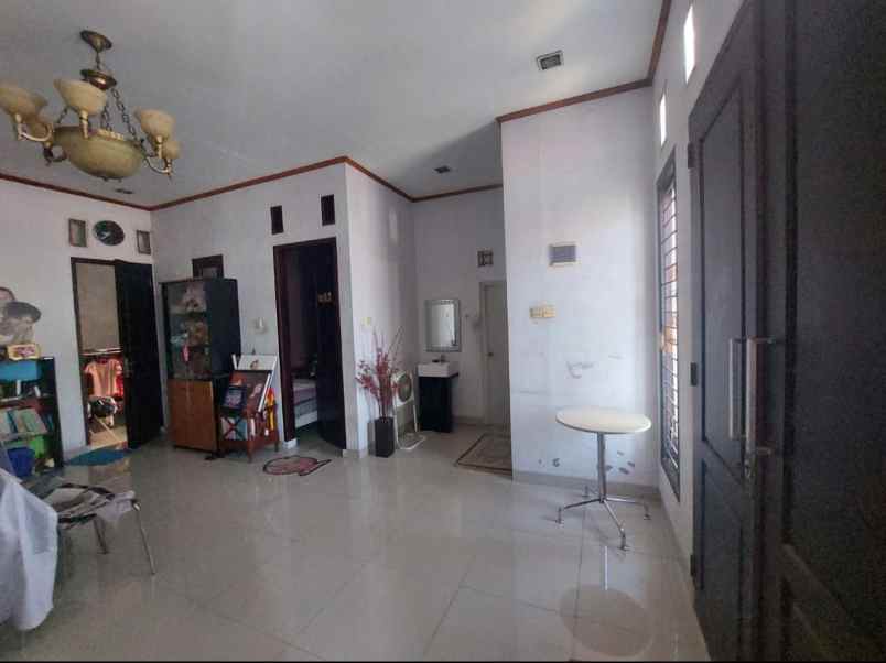 dijual rumah permata legenda mustika