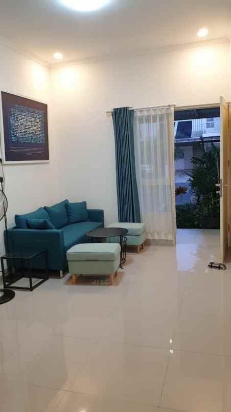 dijual rumah perumahan taman dhika sidoarjo