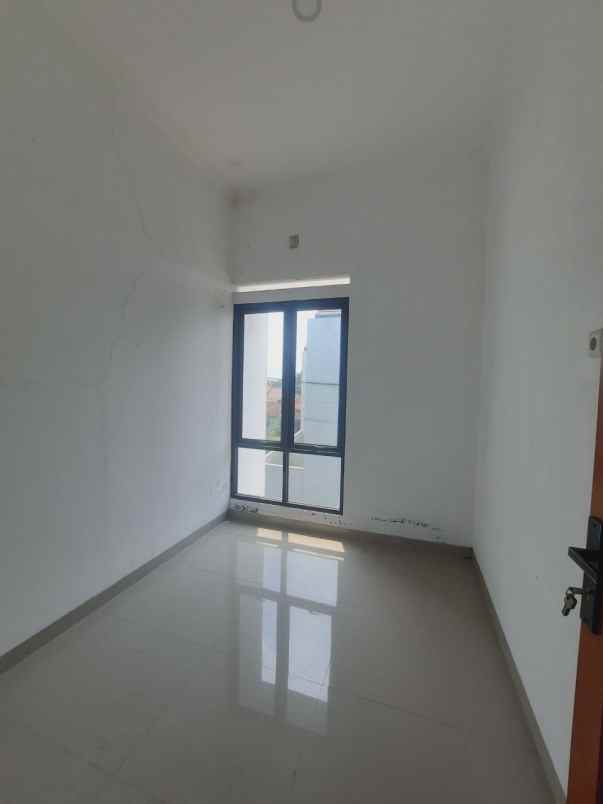dijual rumah pocis serpong