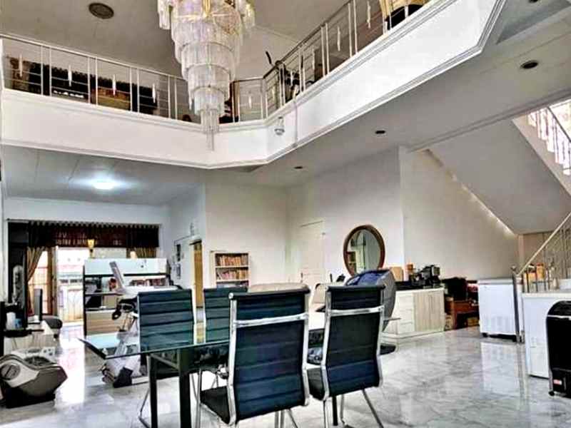 dijual rumah pondok indah