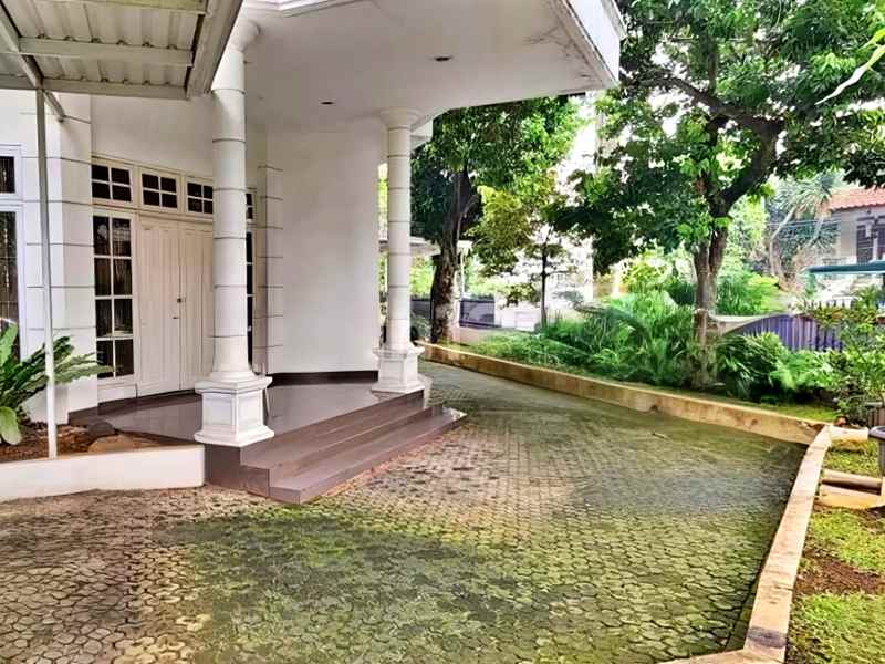 dijual rumah pondok indah