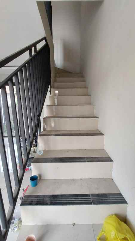dijual rumah pondok rajeg cibinong