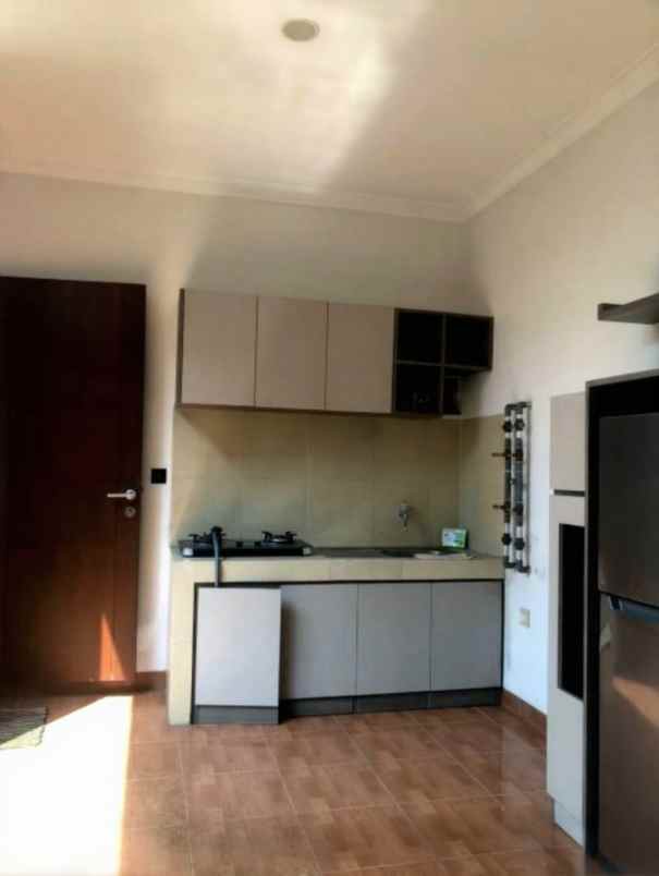 dijual rumah premiere terrace