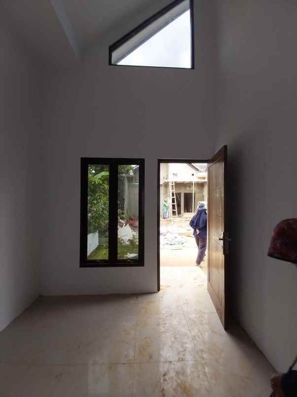 dijual rumah ragajaya citayam