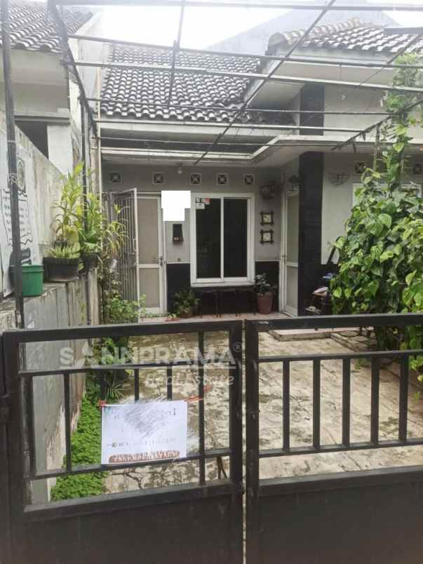 dijual rumah rangkapan jaya baru