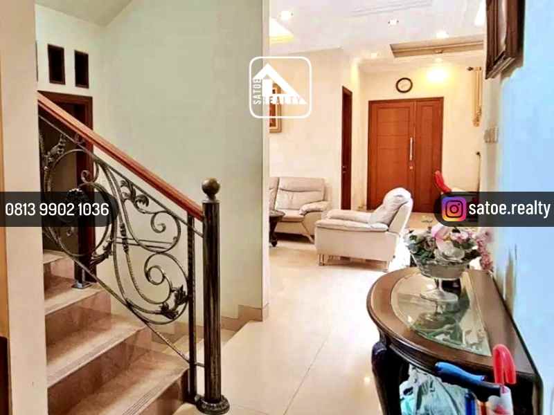 dijual rumah rempoa pesanggrahan