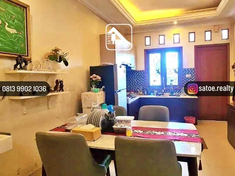 dijual rumah rempoa pesanggrahan