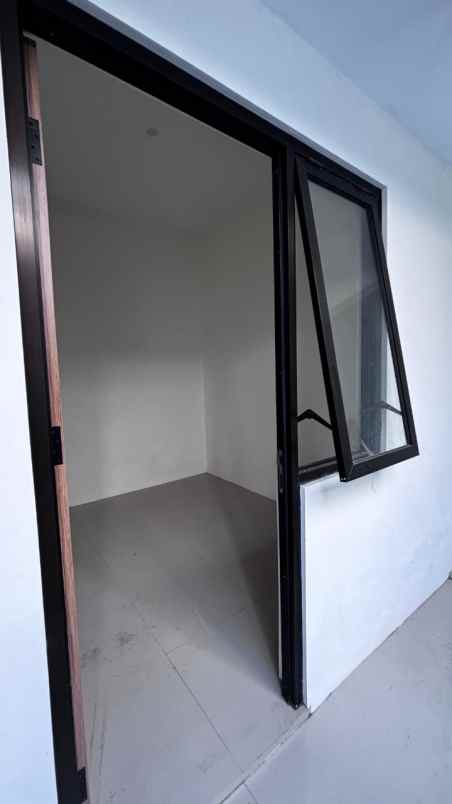 dijual rumah rumah modern virendra