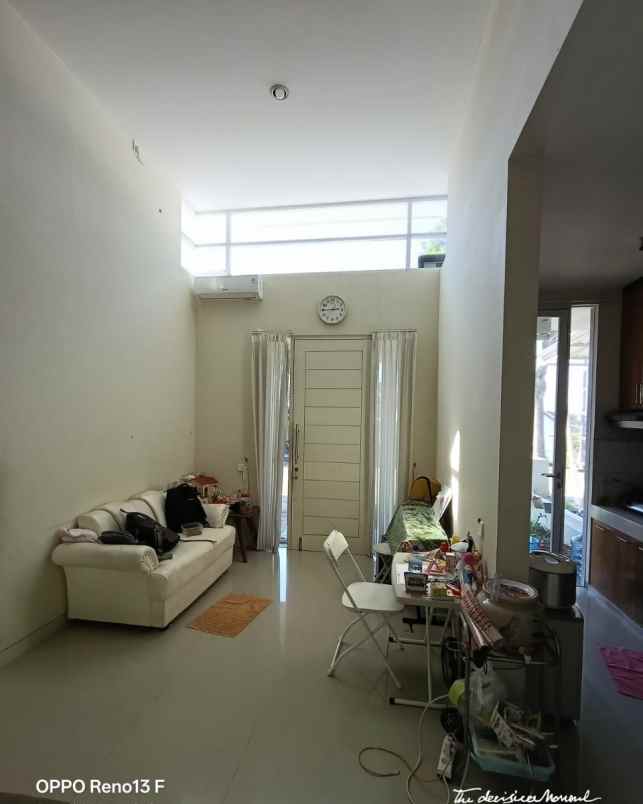 dijual rumah sambiroto