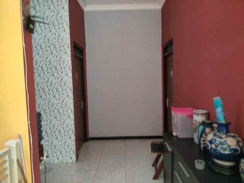 dijual rumah sawojajar