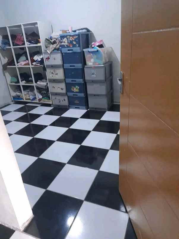 dijual rumah secondary bagus diwilayah cilodong depok