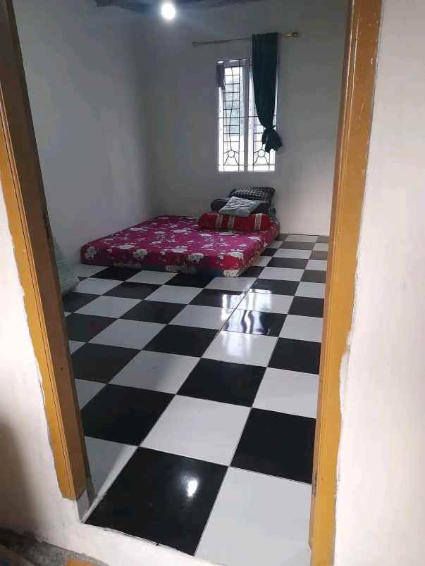 dijual rumah secondary bagus diwilayah cilodong depok
