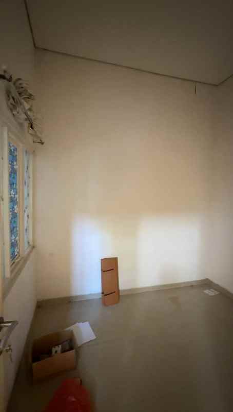 dijual rumah semanggi wonorejo