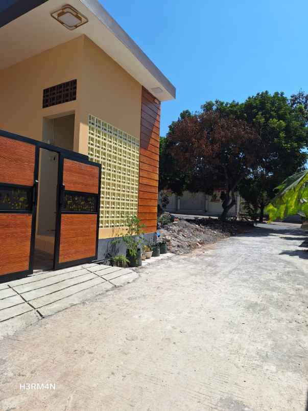 dijual rumah semarang