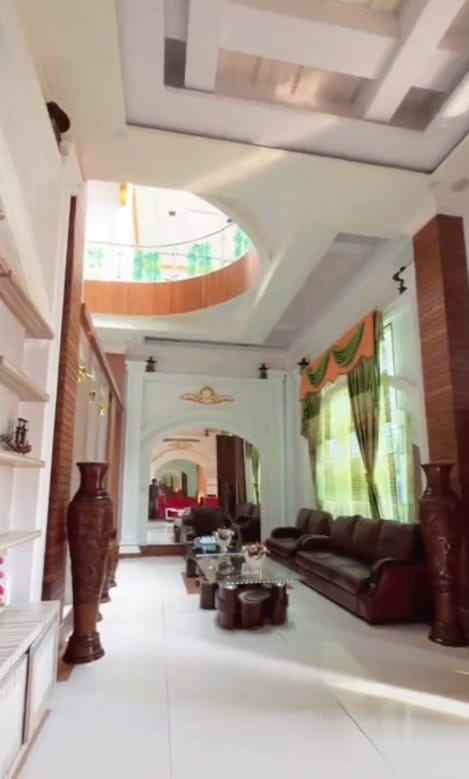 dijual rumah serdam