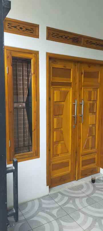 dijual rumah setra dago antapani kota