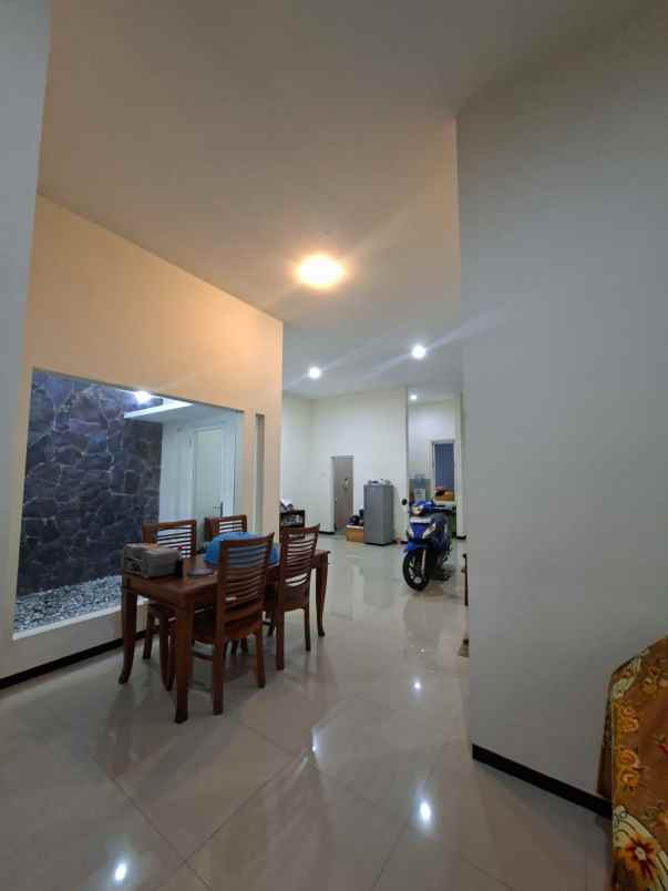 dijual rumah siap huni 1 lantai lokasi sulfat