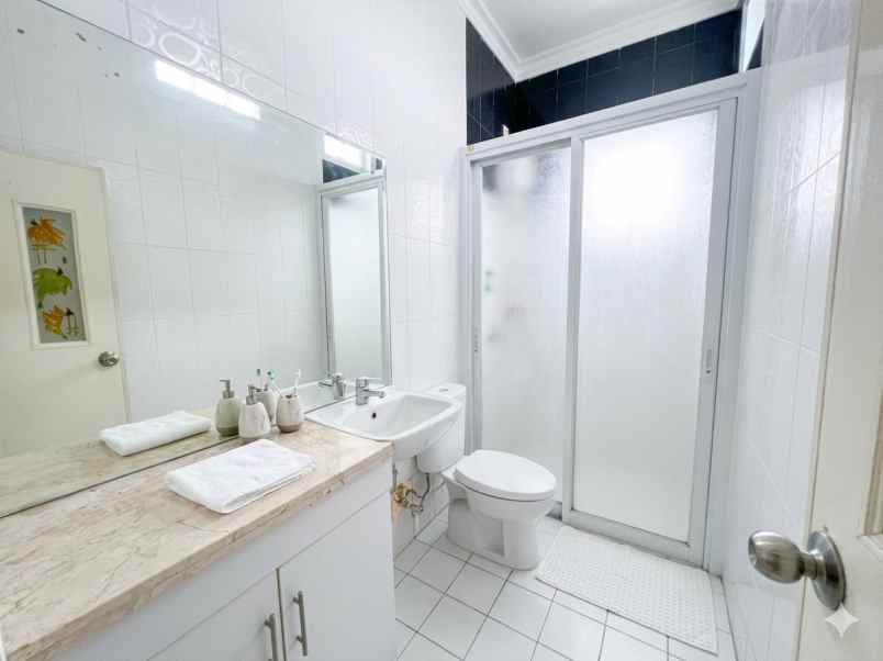 dijual rumah siap huni di citra gran cibubur bekasi