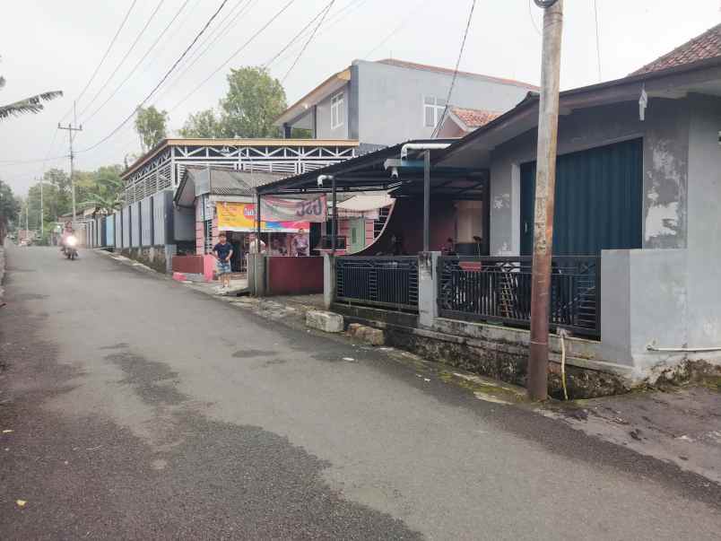 dijual rumah siap tempati pinggir jl