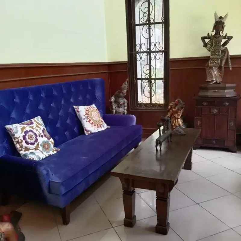 dijual rumah taman kenari nusantara