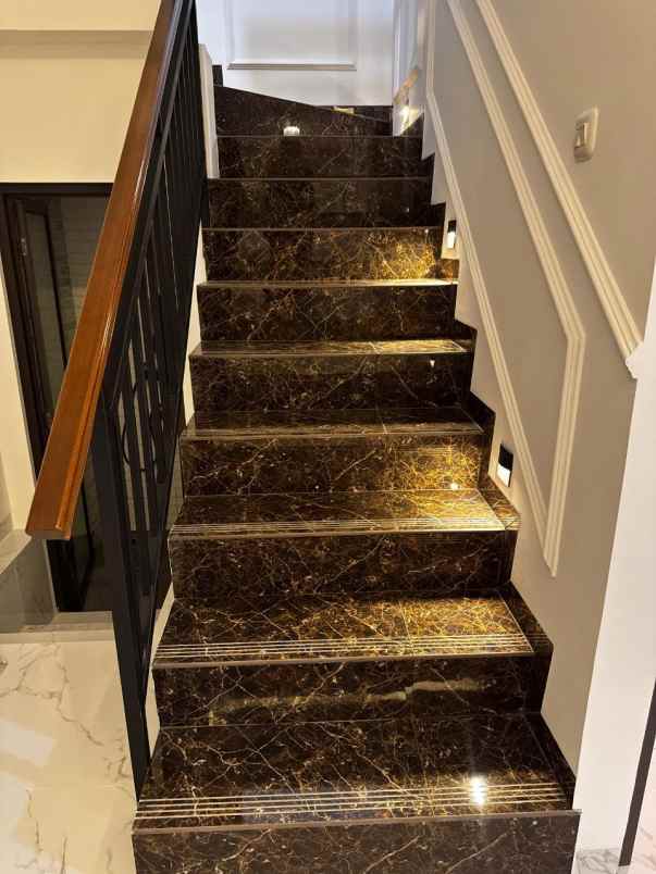 dijual rumah tambun selatan bekasi