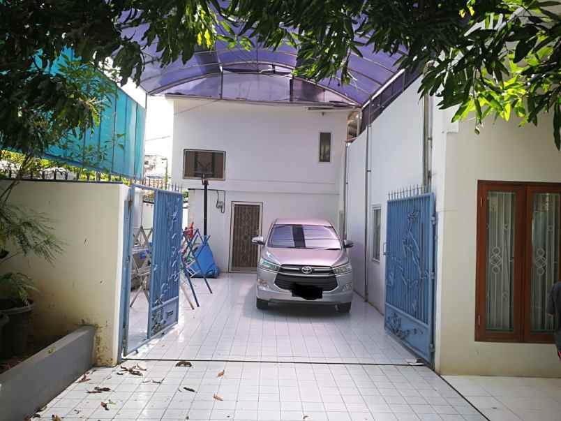 dijual rumah tanjung duren utara