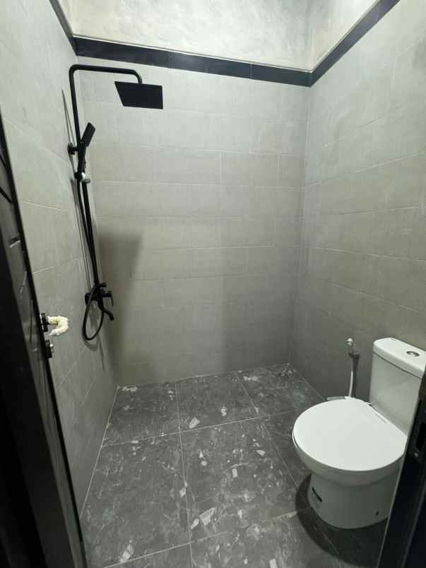 dijual rumah tirtomartani kalasan