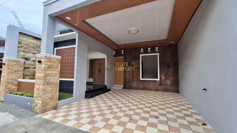 dijual rumah wedomartani ngemplak