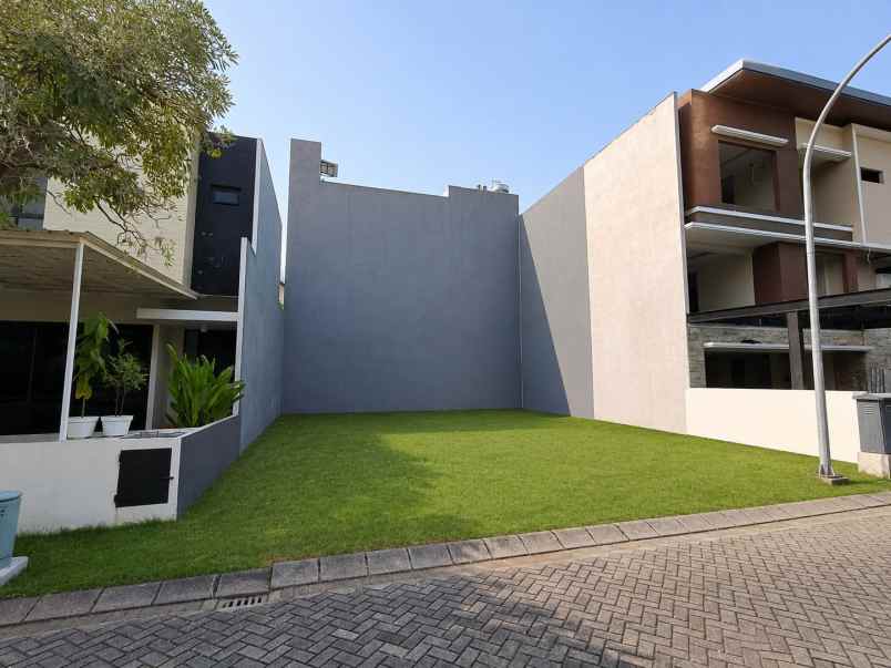 dijual tanah dian istana
