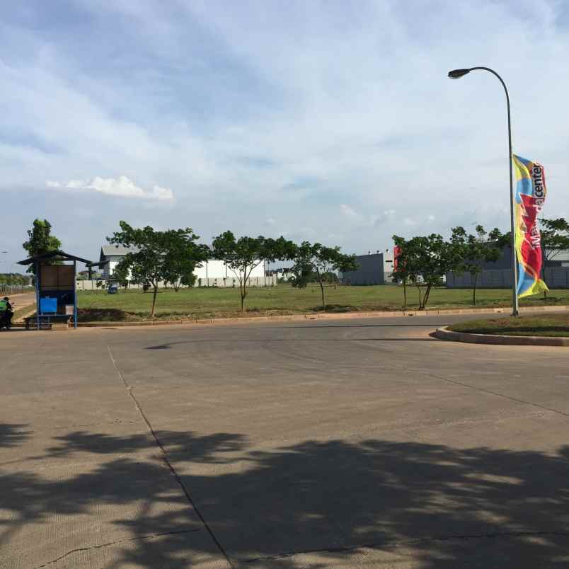 dijual tanah komplek pergudangan