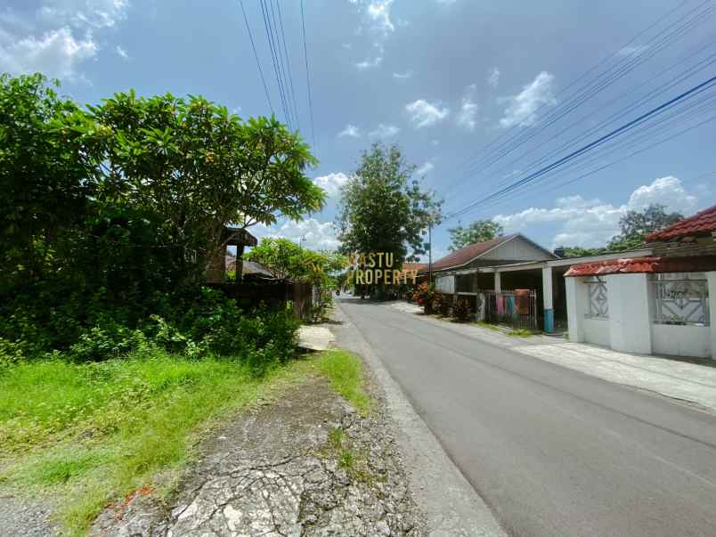 dijual tanah maguwoharjo depok sleman