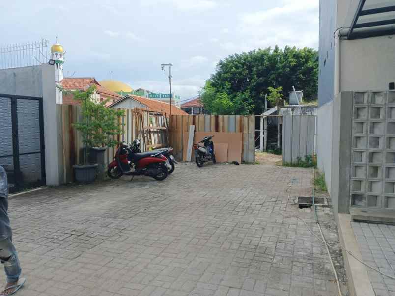dijual tanah srengseng sawah