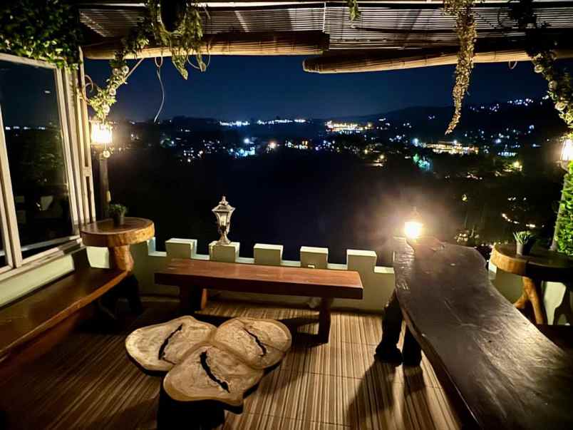 dijual villa dago giri bandung