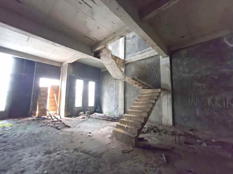 dijual villa komplek grand cemara asri jalan lotus