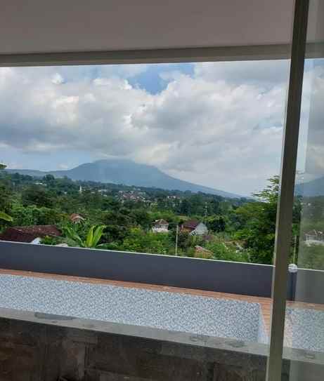 dijual villa the taman dayu rosewood hills