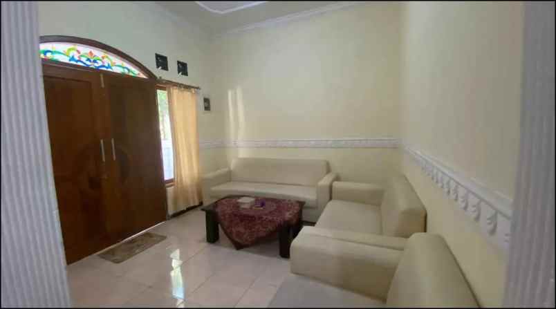 dijuwal rumah 2 lt plus perabot