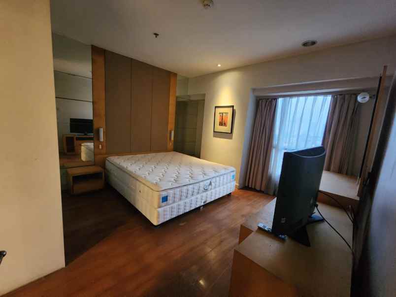 disewakan apartemen apartemen somerset permata