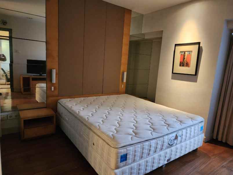 disewakan apartemen apartemen somerset permata