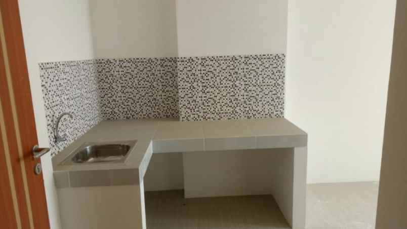 disewakan apartemen puncak cbd wiyung