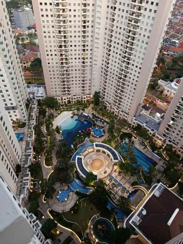disewakan apartemen waterplace pakuwon indah