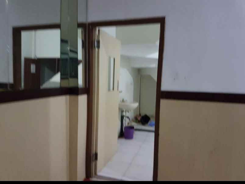disewakan ruko gudang kantor jalan darmo baru barat