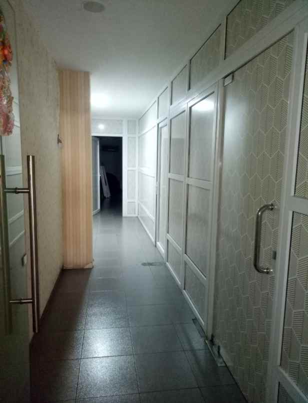 disewakan ruko gudang kantor jalan thamrin asia pasar