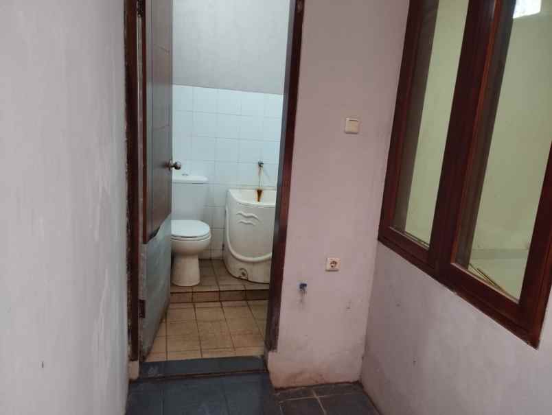 disewakan rumah buana soeta residence