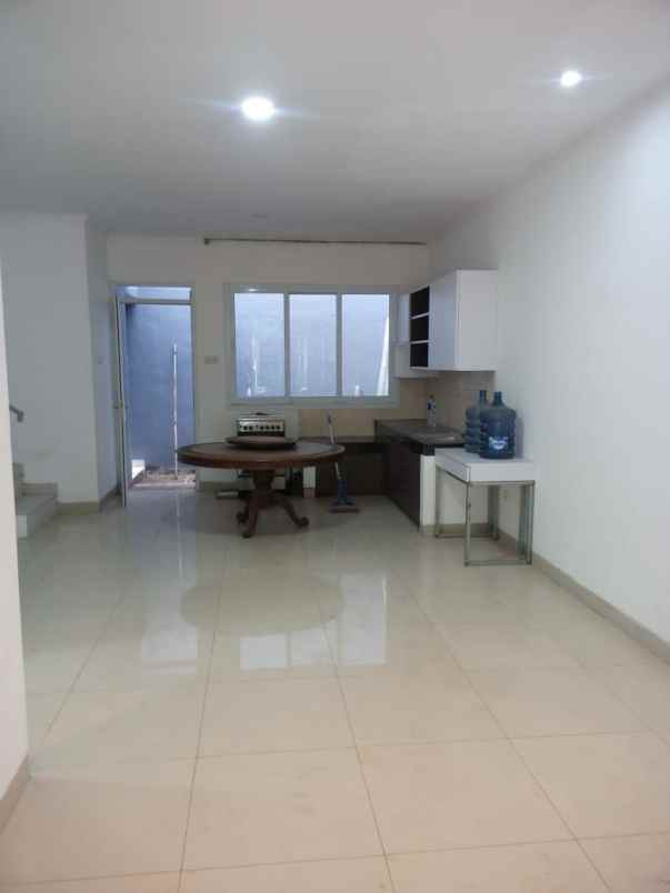 disewakan rumah cluster grace land