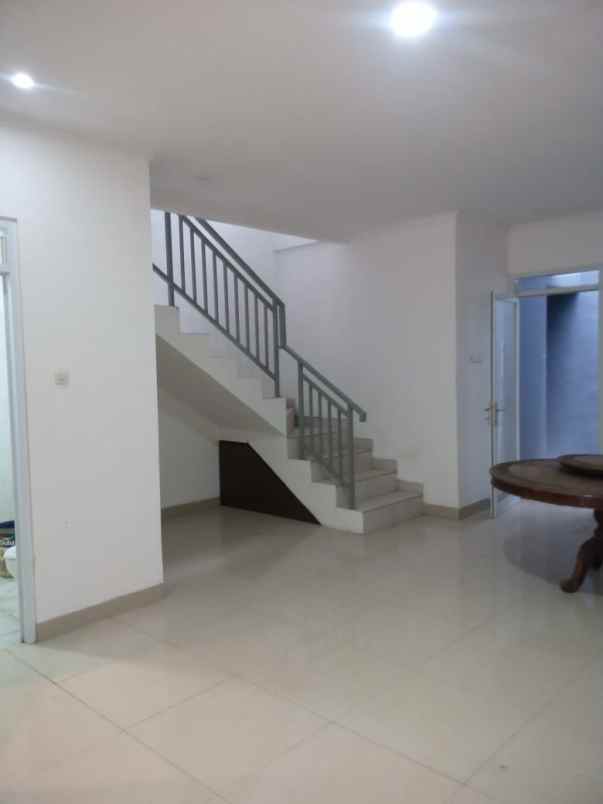 disewakan rumah cluster grace land