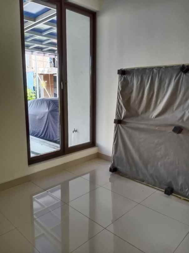 disewakan rumah cluster shinano jgc