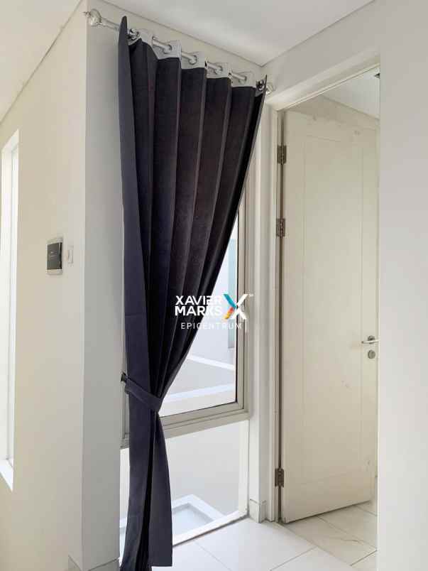 disewakan rumah grand pakuwon adelaide kosongan