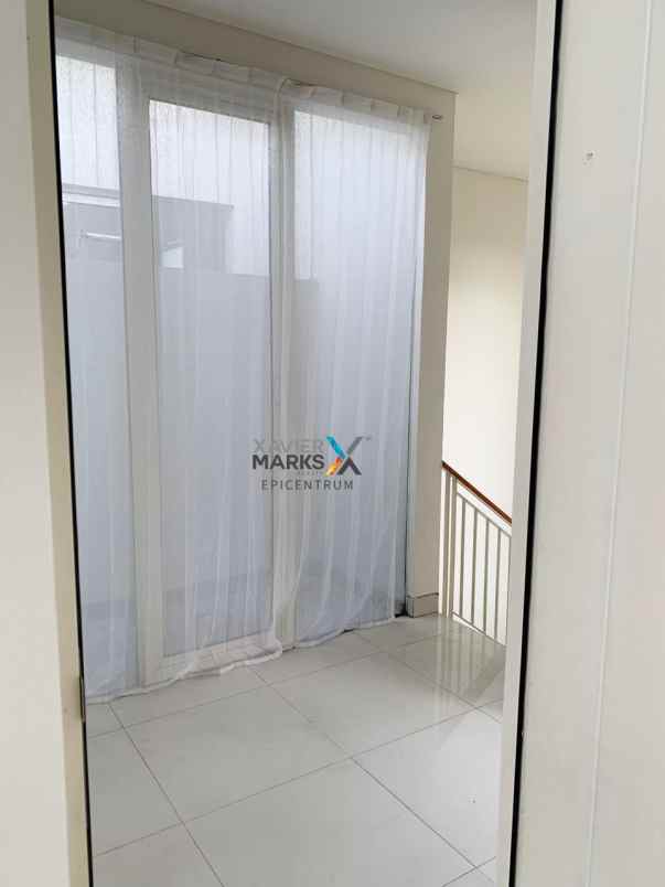 disewakan rumah grand pakuwon adelaide kosongan