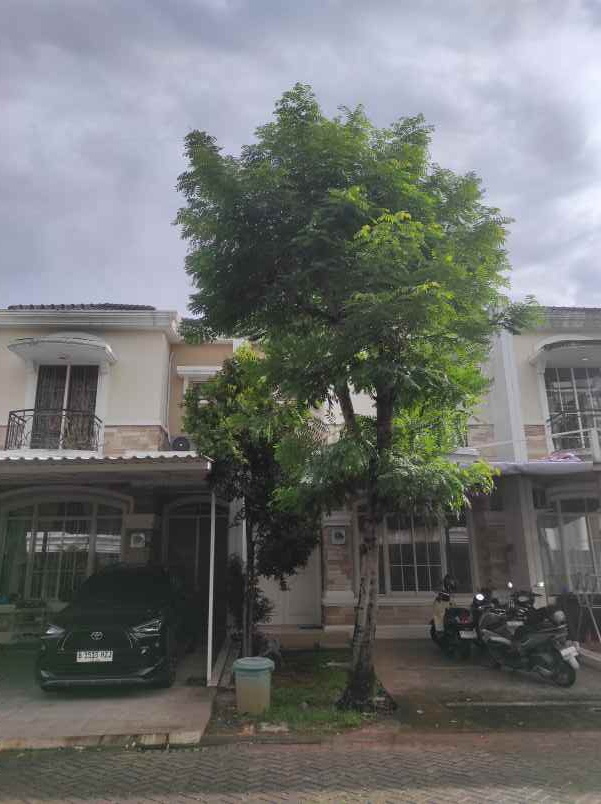 disewakan rumah green lake city cluster europa 6x15