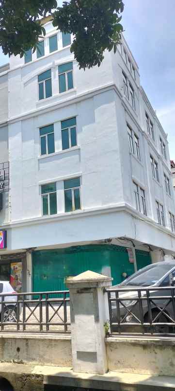 disewakan rumah mega galaxy